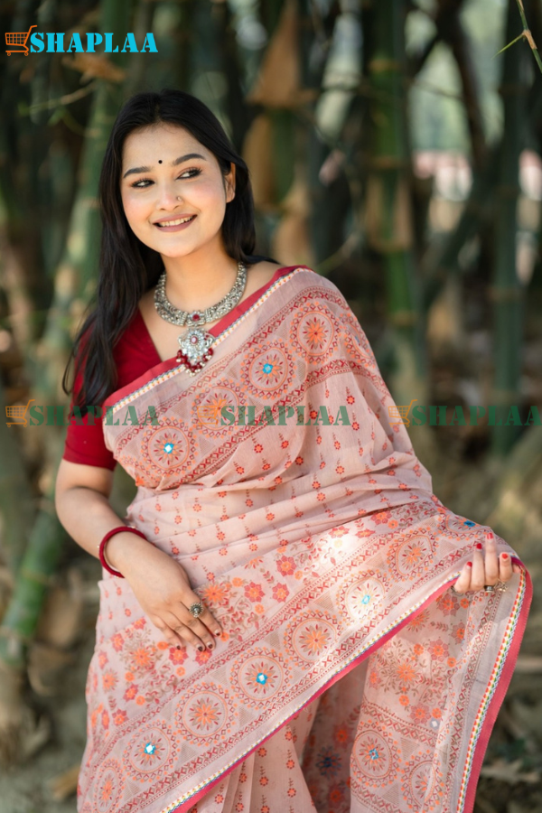 হাফসিল্ক পাড় শাড়ি।