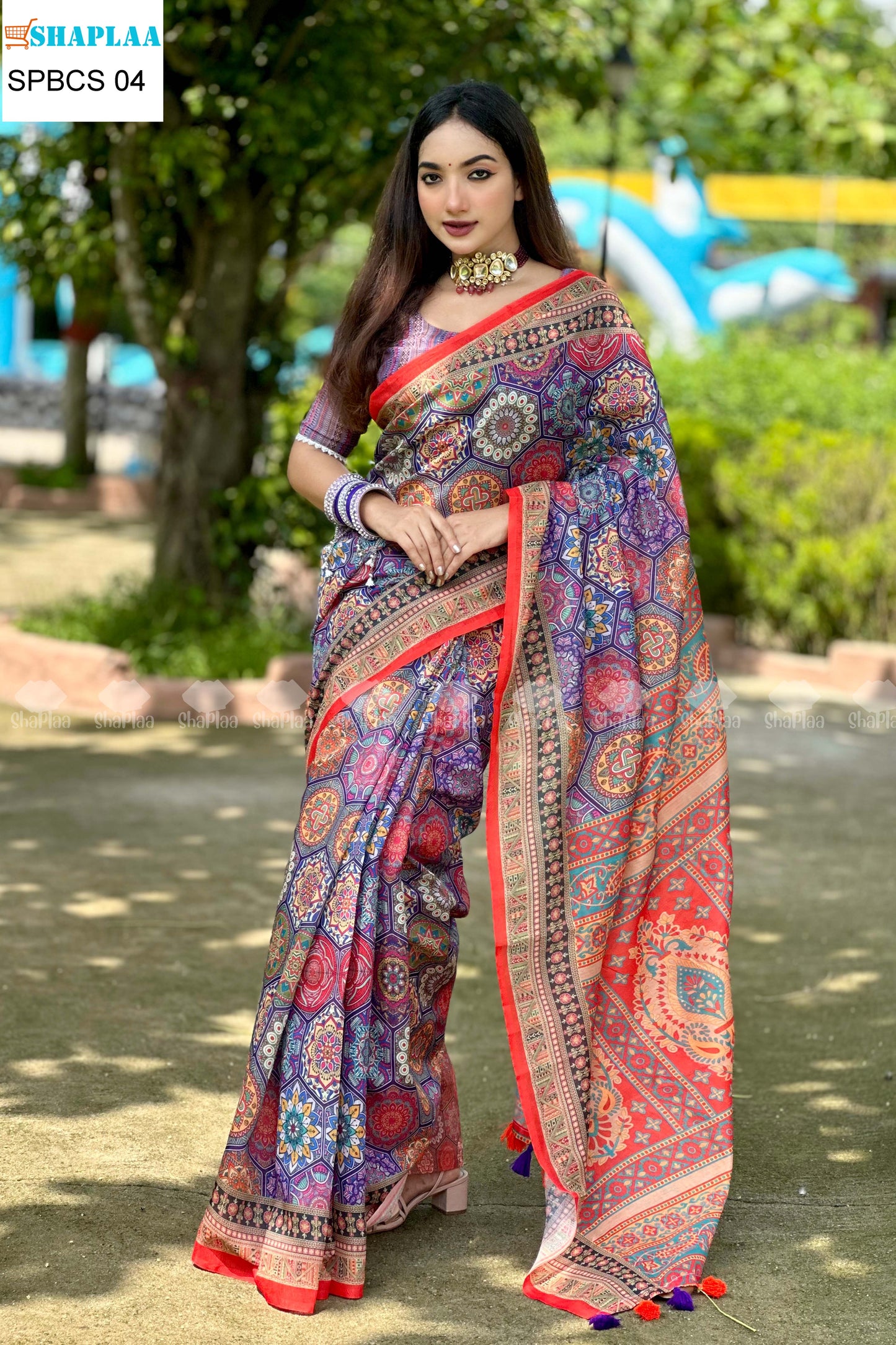 প্রিমিয়াম চান্দেরি সিল্ক শাড়ি।