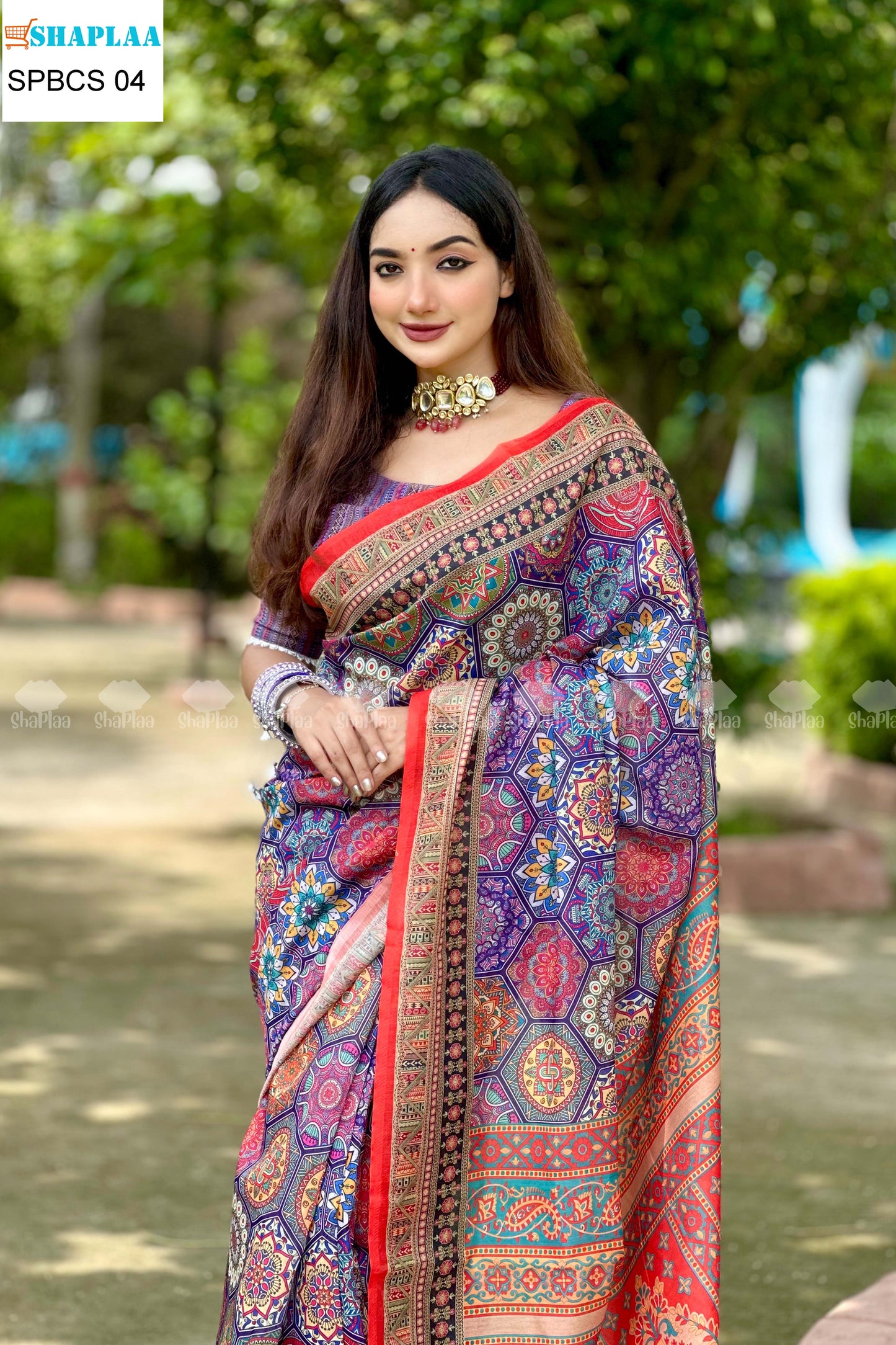 প্রিমিয়াম চান্দেরি সিল্ক শাড়ি।
