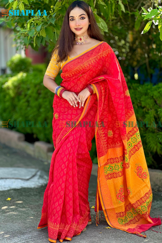 হাফসিল্ক পাড় শাড়ি।