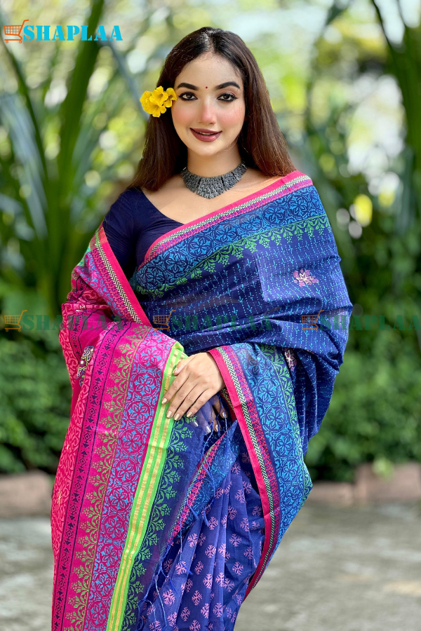 হাফসিল্ক পাড় শাড়ি।