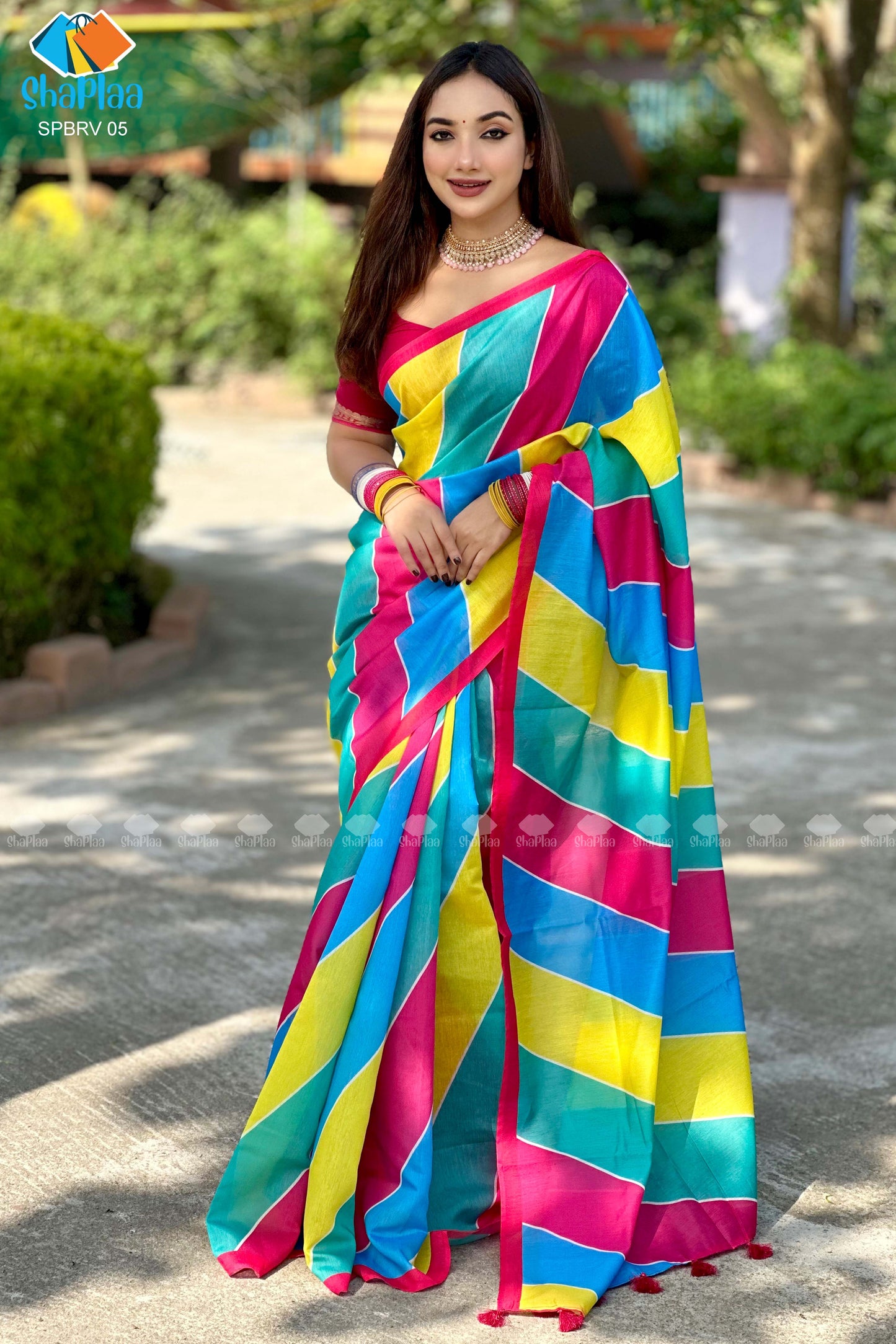 প্রিমিয়াম সফট সিল্ক শাড়ি।
