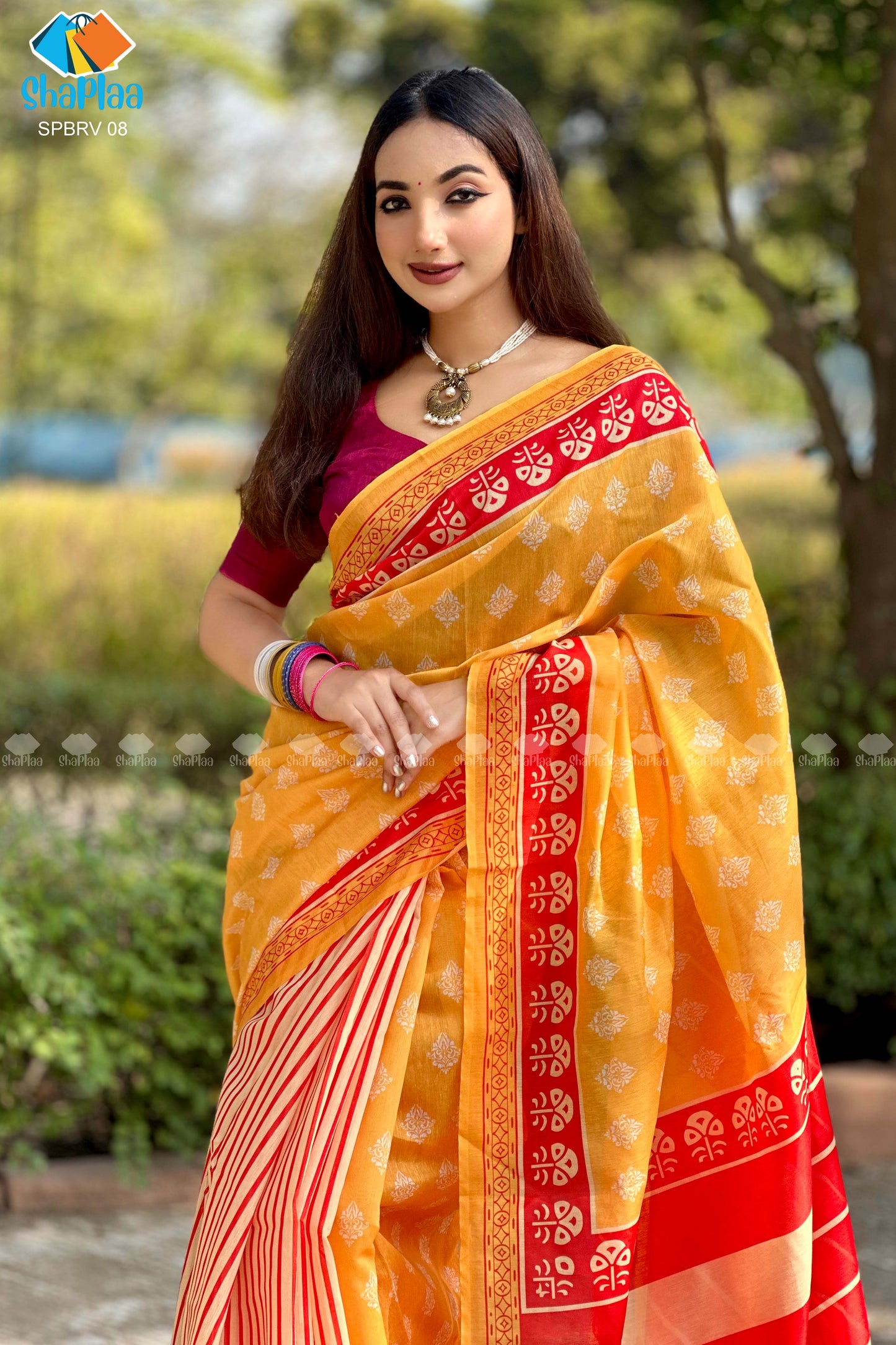 প্রিমিয়াম সফট সিল্ক শাড়ি !