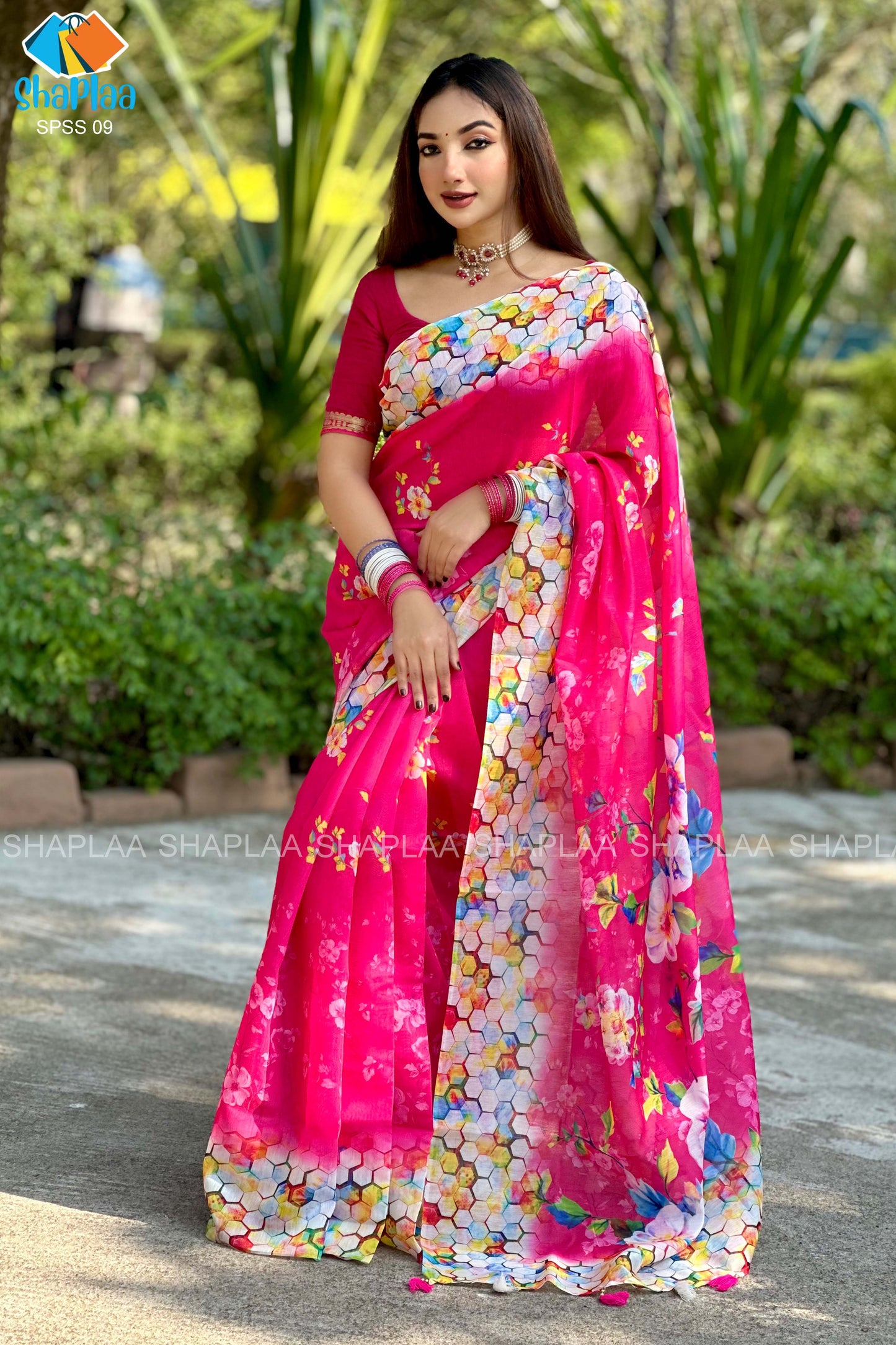 প্রিমিয়াম সফট সিল্ক শাড়ি।